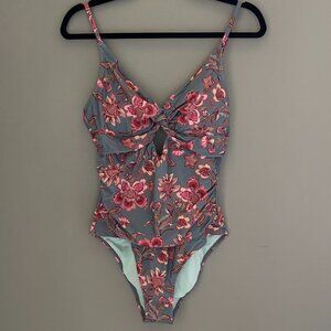 NWT Womens Cupshe One-Piece Swimsuit - Twist & Cut-Out Floral Tummy Control